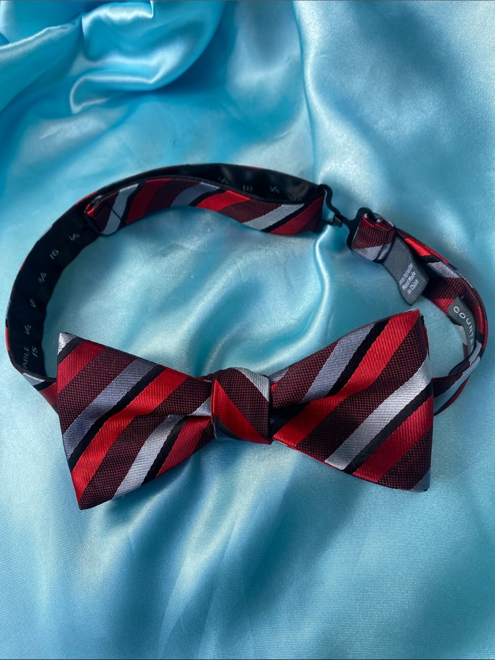 Men's Red Black and Silver Striped Pre-Tied Bow Tie